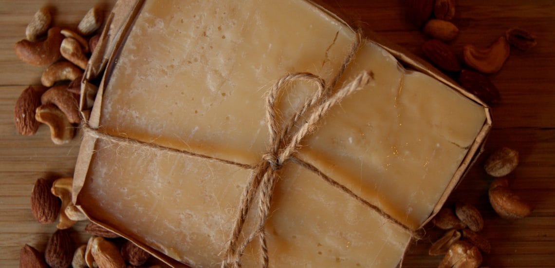 Сыр Пармино выдерж 40%