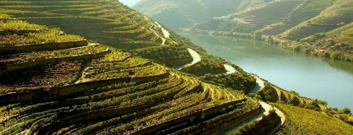 4 февраля 17.30 - Путешествие по Португалии, 1500р