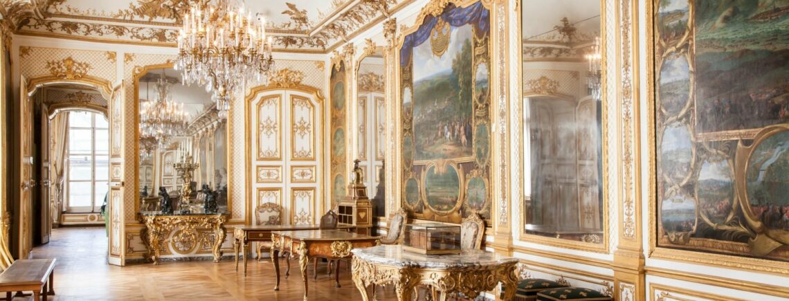 8 марта 17.00 - "МАРКИЗА ДЕ ПОМПАДУР И РОКОКО", в сопровождении французских вин 2500р