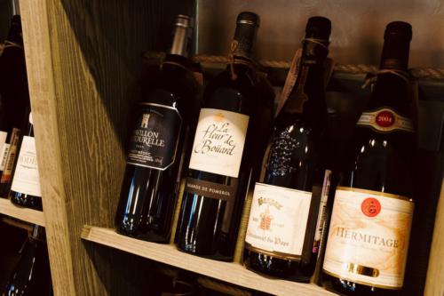 вина и интерьер винотеки Classico