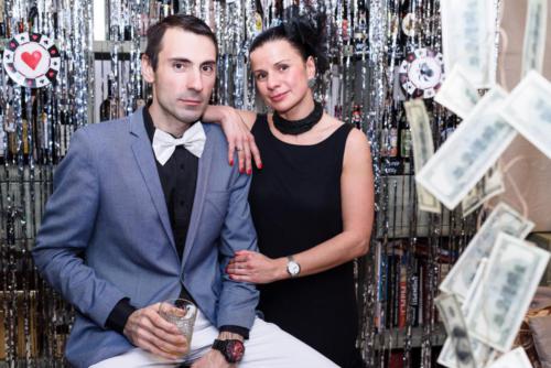 Встреча друзей в винотеке