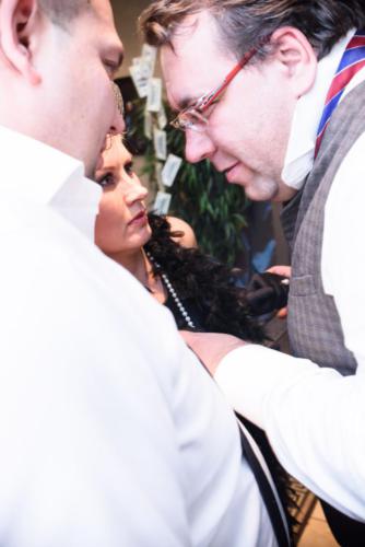 Встреча друзей в винотеке